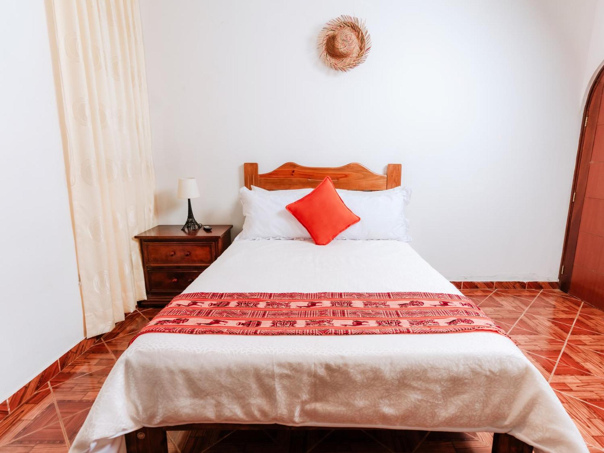 Hotel Vinas Del Sol Eterno Chincha Alta Bagian luar foto