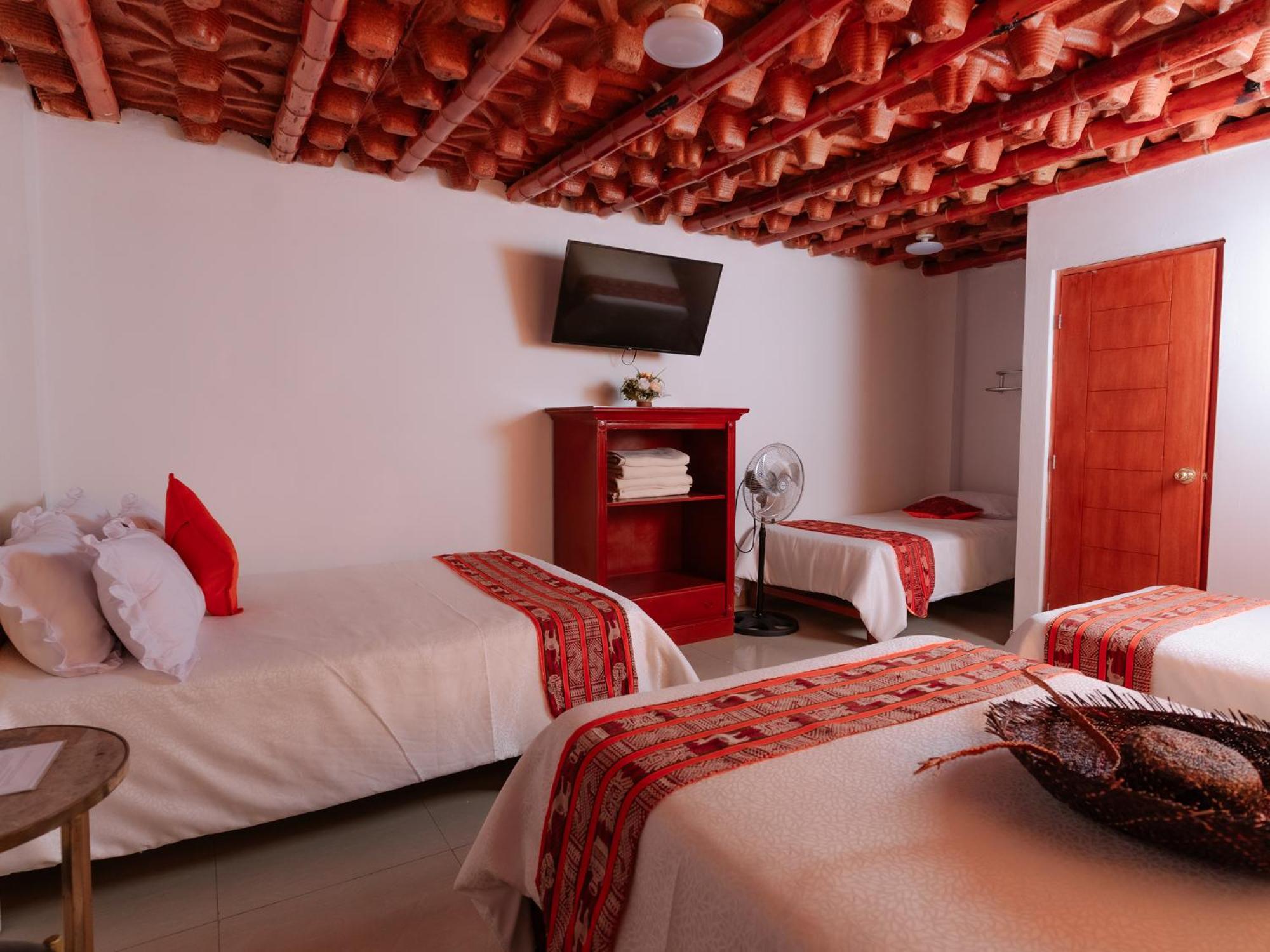 Hotel Vinas Del Sol Eterno Chincha Alta Bagian luar foto